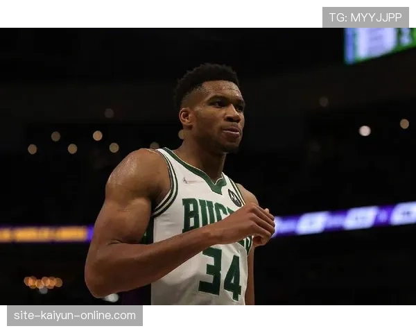 杰·伦·杰克逊二世三分投射提升球队空间拉开防守压力